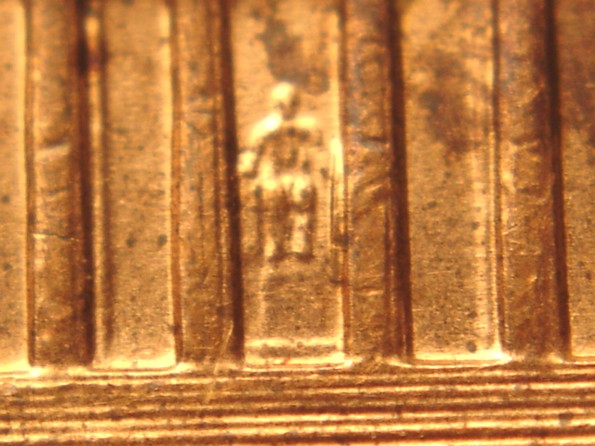 2004-P-Lincoln-Memorial-Cent-1-DR-010-/-2004-P-1-Der-027t